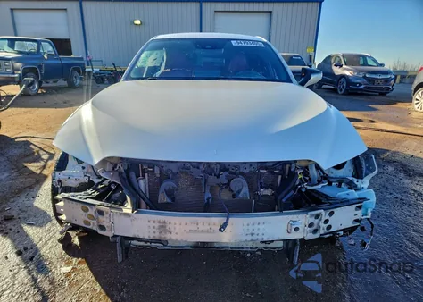 2021 Lexus Is 300 z USA, uszkodzony, nr VIN JTHAA1D28M5110207